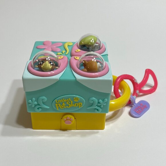 Authentic Littlest Pet Shop Teeniest Tiniest Rabbits and Hamster Mini Playset - Picture 5 of 10